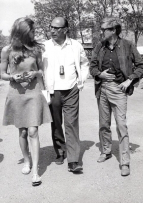 Oskar Werner besucht die Dreharbeiten in Budapest